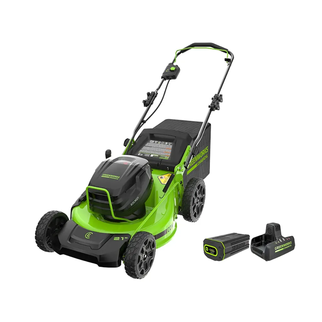 PODADORA DE EMPUJE 21’’ 82V SISTEMA DE CORTE 3 EN 1 BATERIA 5.0 AH & CARGADOR 82DPC8A 78 DB IPX5